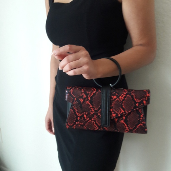 MSM RED PYTHON SNAKE CROSSBODY CLUTCH PURSE BAG - Picture 7 of 8